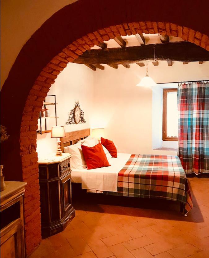 Camera E Appartamento Toscana - B&B Palazzo Robicci كاستيجليون فيورنتينو المظهر الخارجي الصورة